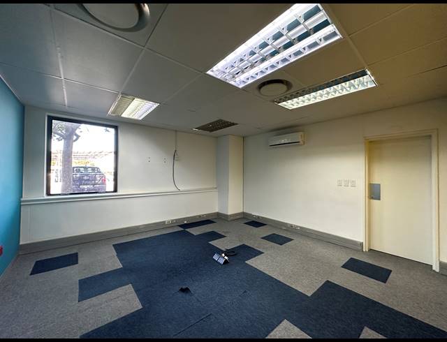 304M² OFFICE TO LET IN SANDTON CENTRAL